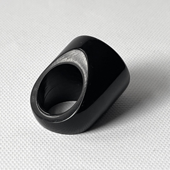 Vintage Size 5.75 Lucite Ring Chunky Flat Top Dome Black w Rhinestone Statement - Picture 5 of 14